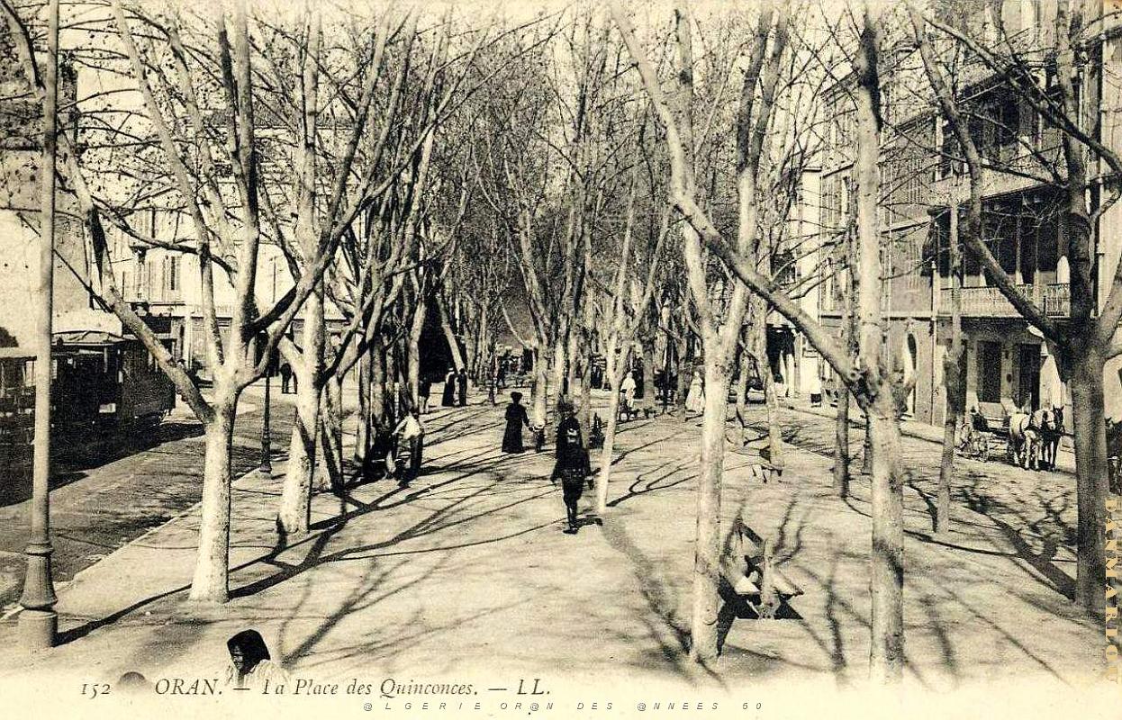 MH e- 008- Place des quinconces .jpg